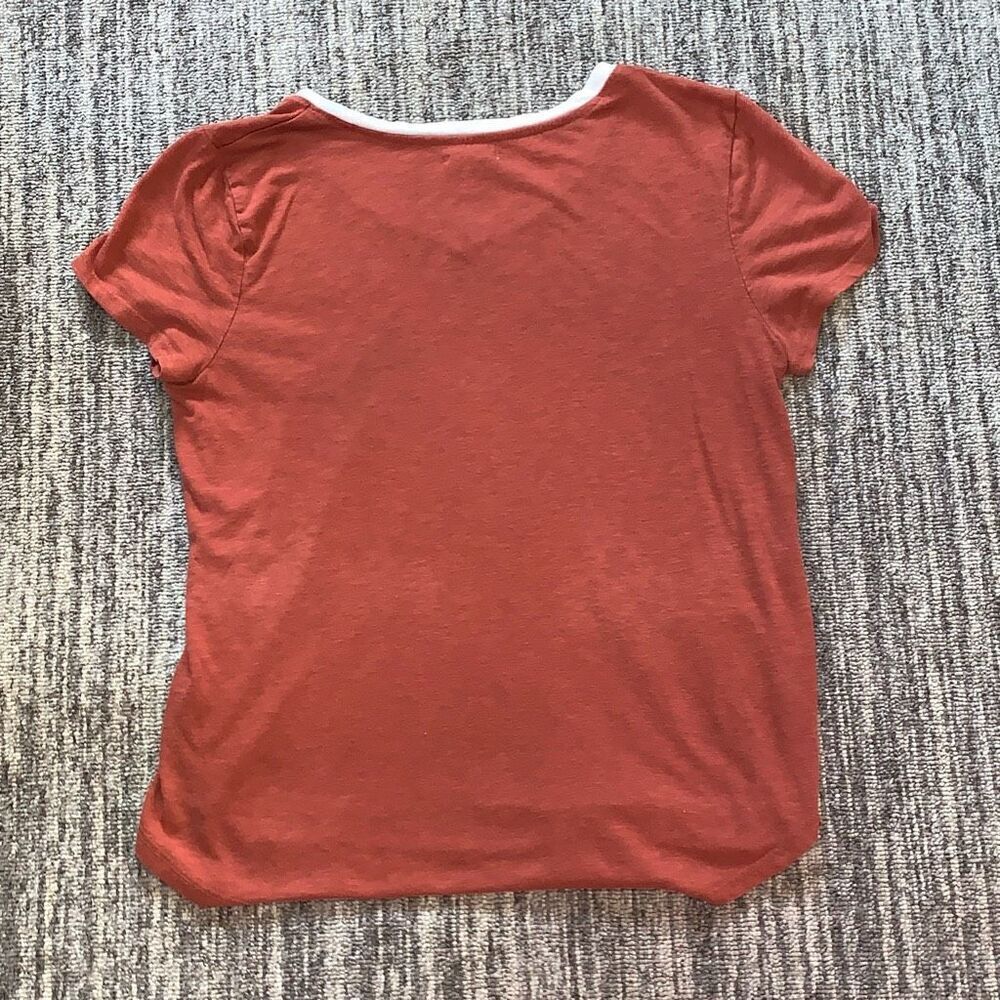 Maurices Women’s Sz Medium Wildflower Graphic T Shirt Burnt Orange‎ Short Sleeve - Picture 5 of 5